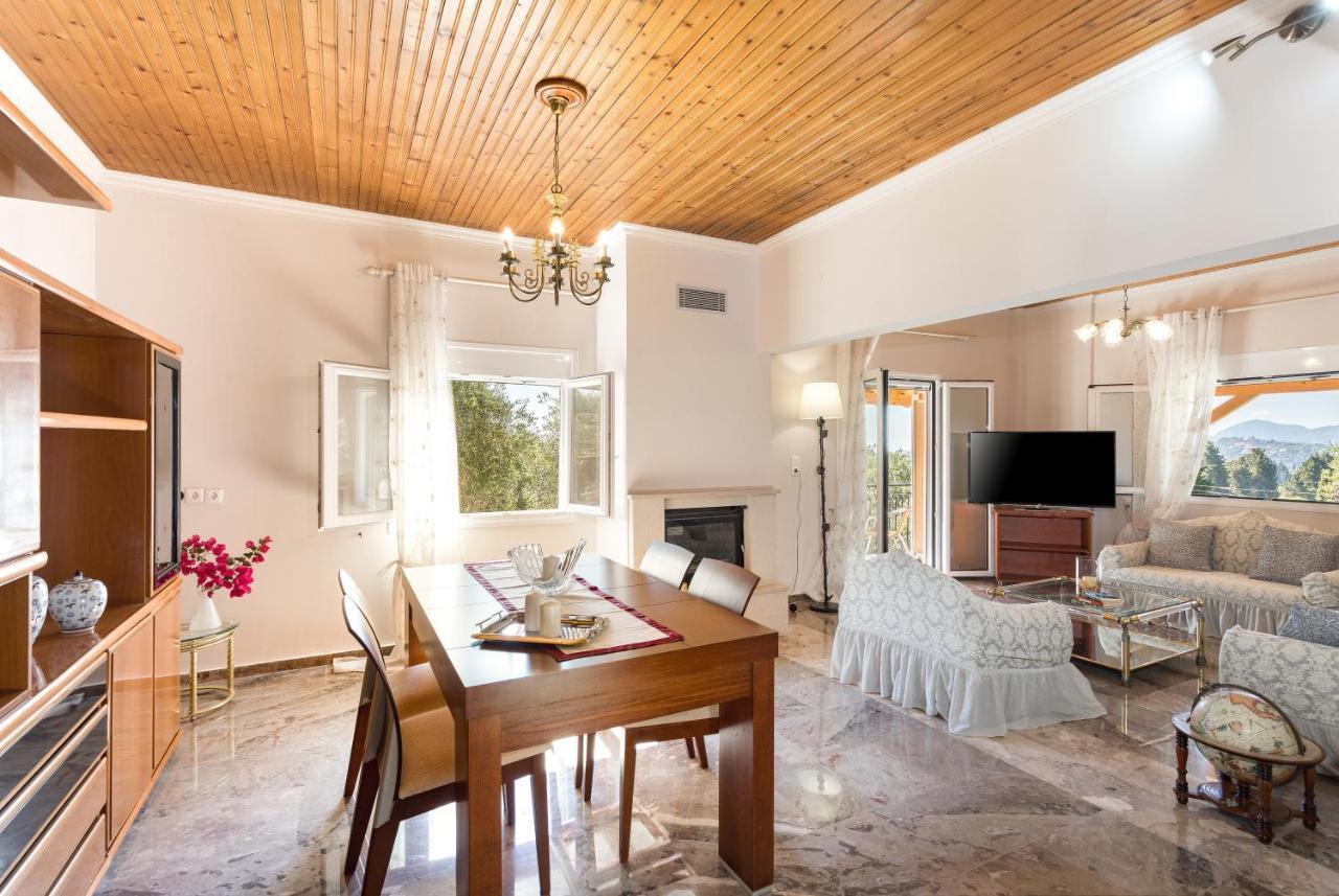 Evropouloi Olive Tree Houseヴィラ エクステリア 写真