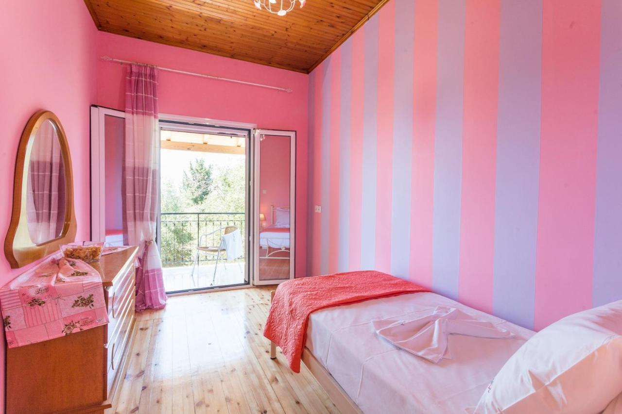 Evropouloi Olive Tree Houseヴィラ エクステリア 写真